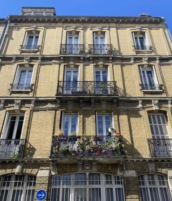 Bel Appartement Haussmannien เลออาฟร์ ภายนอก รูปภาพ